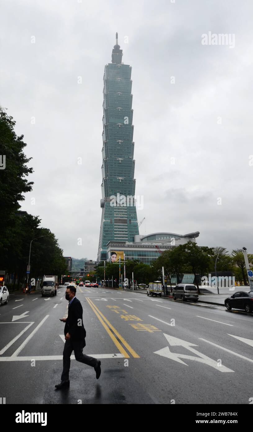 Das Taipei 101 Wolkenkratzer im Finanzviertel Taipeh, Taiwan. Stockfoto