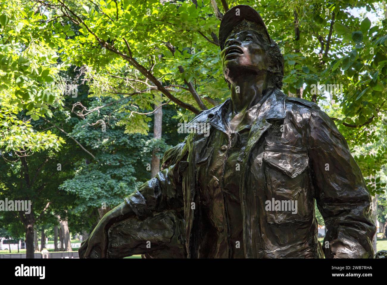 Washington DC, USA; 2. Juni 2023: Das Vietnam Women's Memorial wurde von Glenna Goodacre geschaffen und widmet sich den amerikanischen Frauen, die im Vietnamkrieg gedient haben. Stockfoto