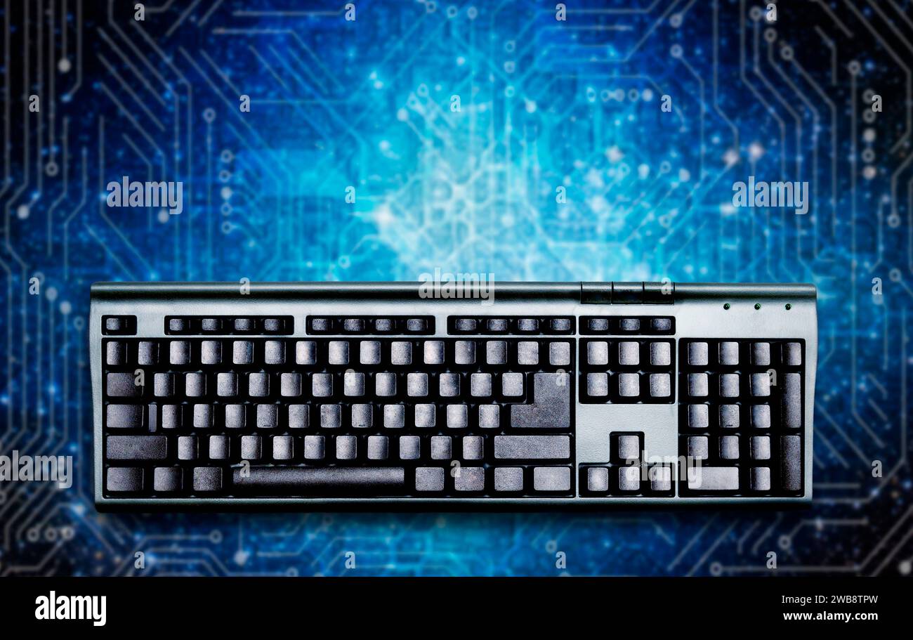 Schwarze Computertastatur mit leeren Tasten Stockfoto