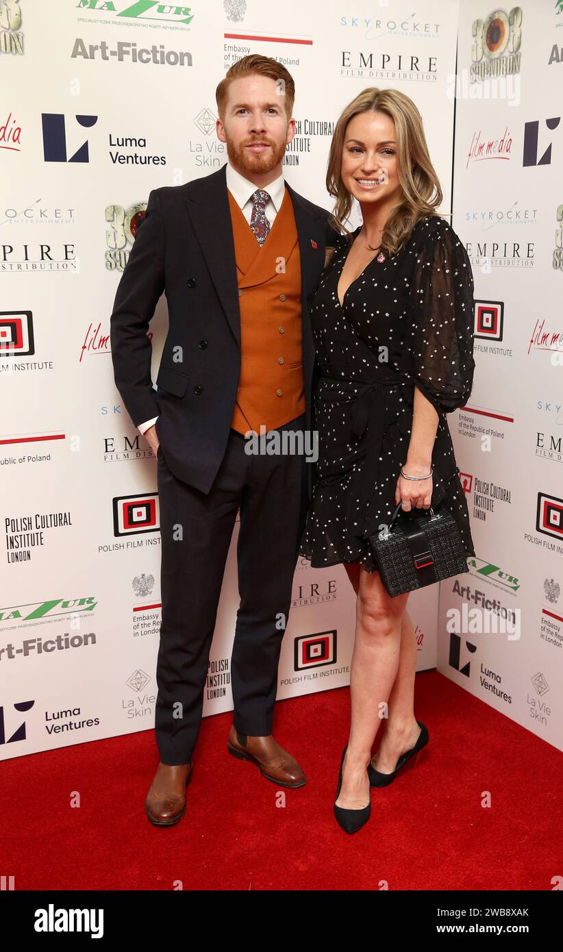 London, Großbritannien. November 2018. Neil Jones und Ola Jordan nehmen an der britischen Premiere von „303 Squadron“ im Science Museum in London Teil. (Foto: Fred Duval/SOPA Images/SIPA USA) Credit: SIPA USA/Alamy Live News Stockfoto