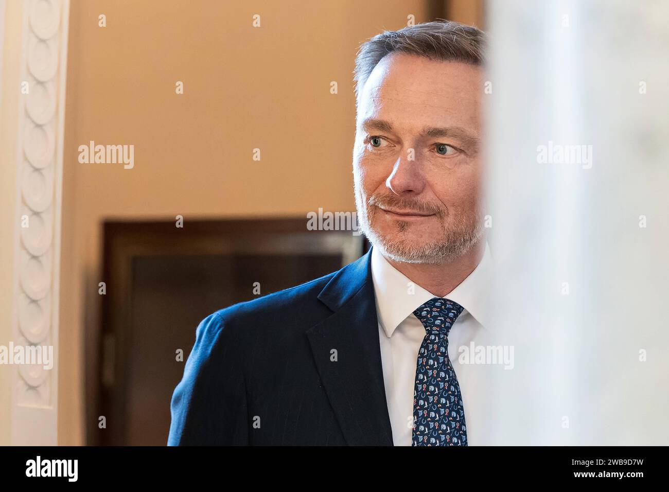 09.01.2024,Berlin,Schloss Bellevue,Neujahrsempfang des Bundespräsidenten Frank-Walter-Steinmeier für Repräsentanten des öffentlichen Lebens und rund 60 engagierte Bürgerinnen und Bürger aus allen Bundesländern.Foto:Christian Lindner FDP Bundesminister der Finanzen *** 09 01 2024,Berlin,Schloss Bellevue,Neujahrsempfang durch Bundespräsident Frank Walter Steinmeier für Vertreter des öffentlichen Lebens und rund 60 engagierte Bürger aus allen bundesländern Foto Christian Lindner FDP Bundesfinanzminister Stockfoto