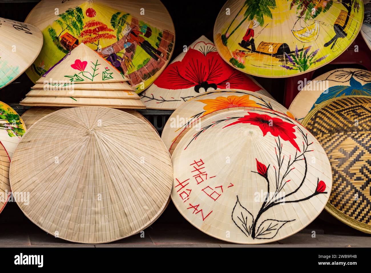 Ein traditioneller Strohhut aus Vietnam Stockfoto