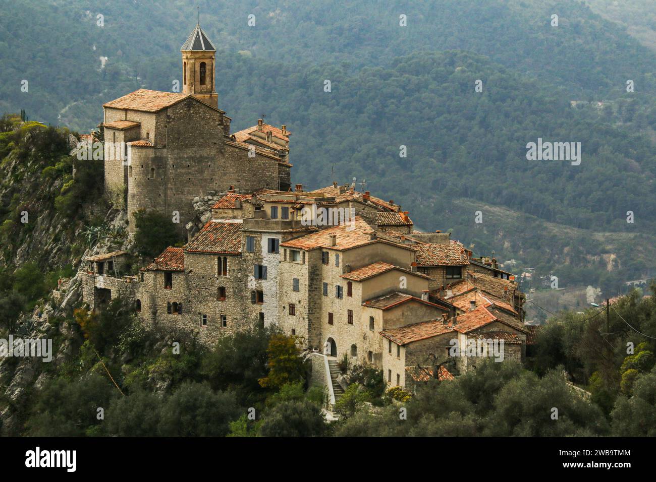 Peillon, ein hoch gelegenes Dorf im Departement Alpes-Maritimes, Region PACA im Südosten Frankreichs Stockfoto