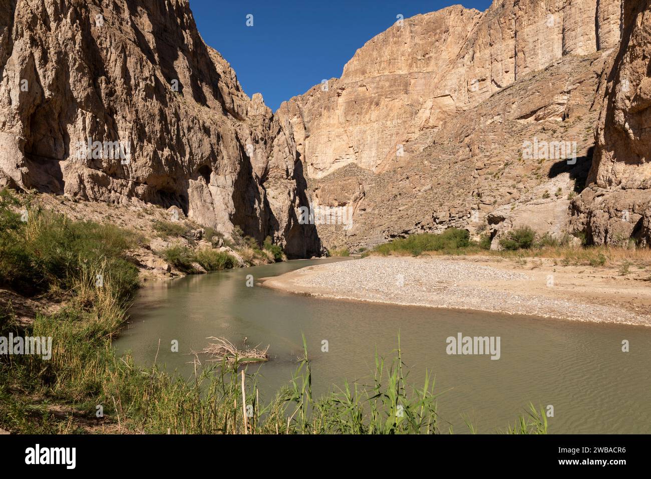 Rio Grande River am Boquillas Canyon im Big Bend NP mit Blick auf Mexiko. Stockfoto
