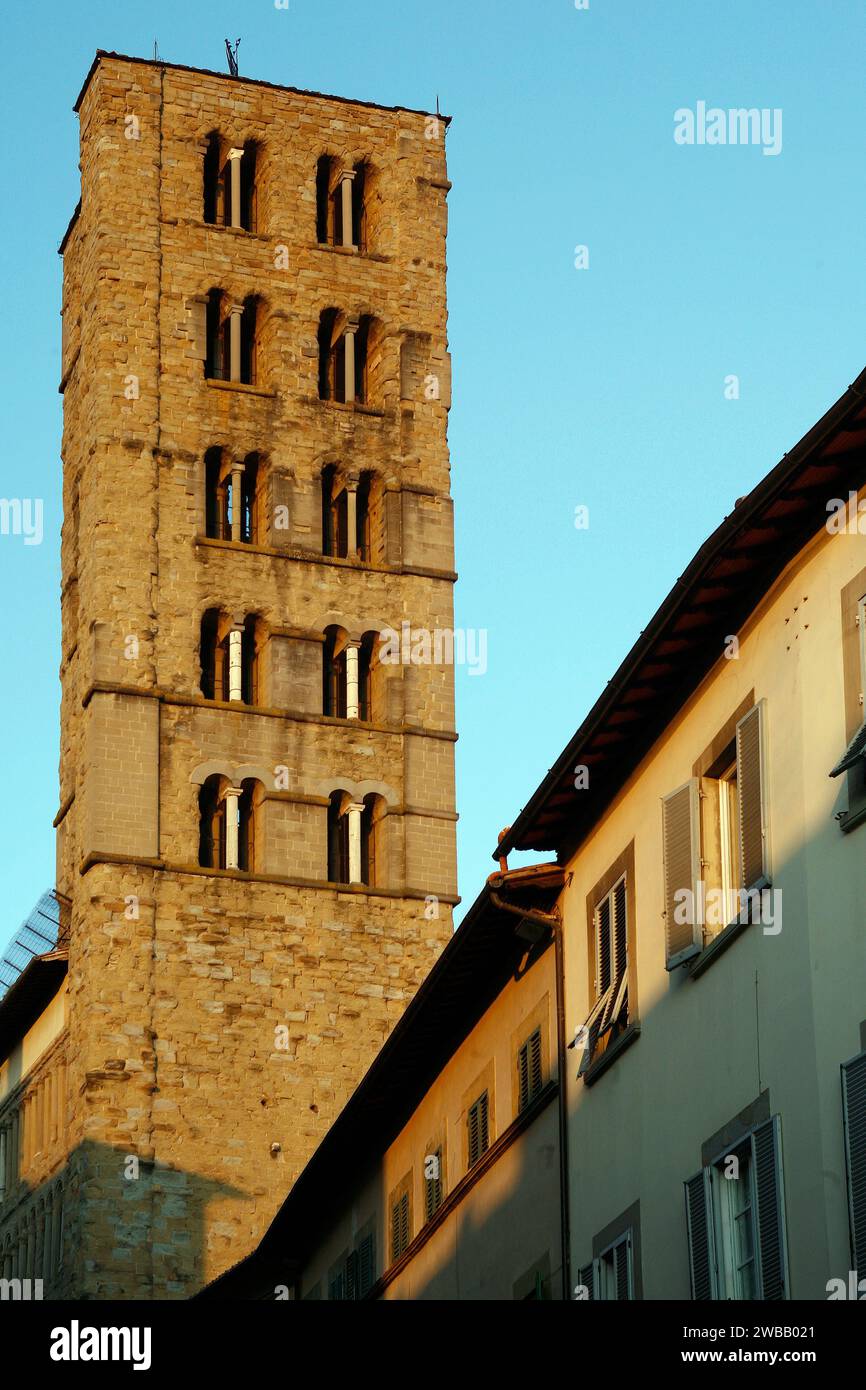 Italien Toskana Arezzo - Glockenturm Santa Maria della Pieve im Corso Italia Stockfoto