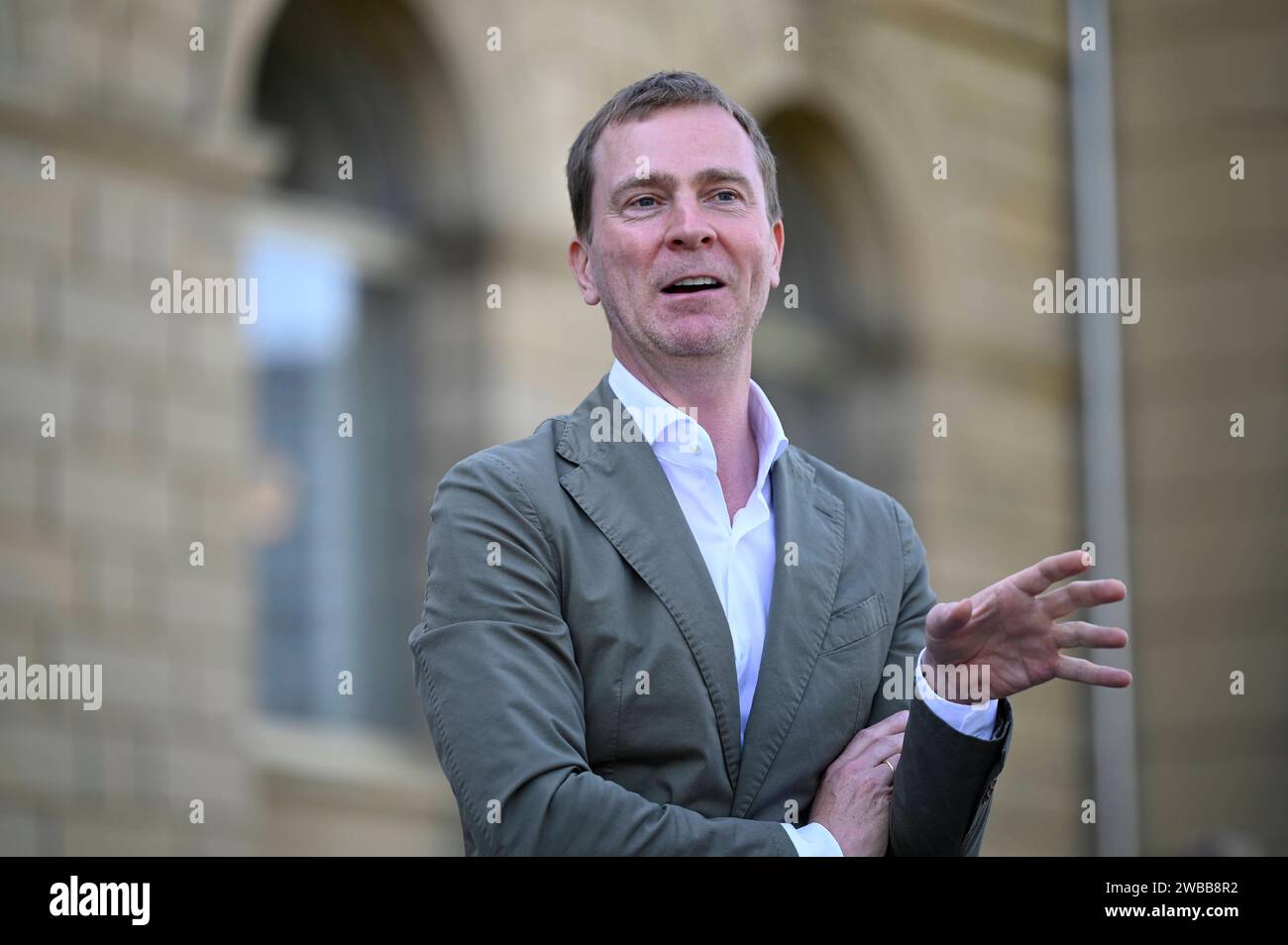 neuer-garten-im-st-del-09-08-2022-frankfurt-st-del-museum