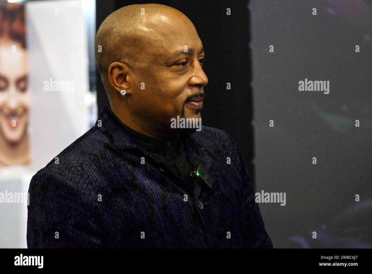 Las Vegas, NV, USA. Januar 2024. Daymond John AM AWOL Vision Stand auf