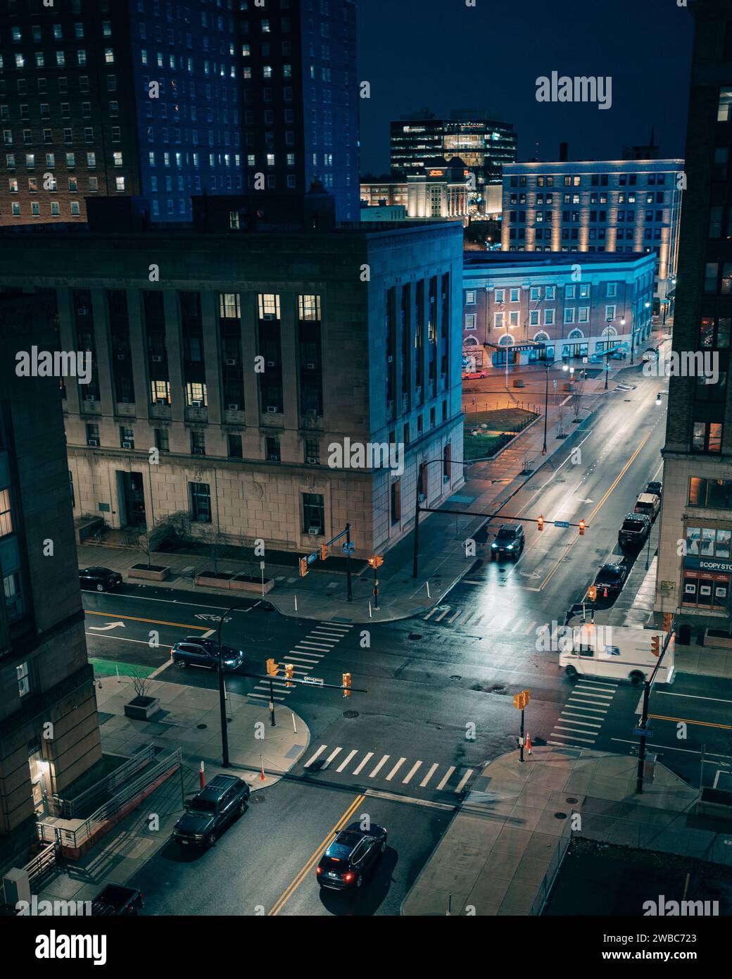 Nachtblick auf die Innenstadt von Buffalo, New York Stockfoto