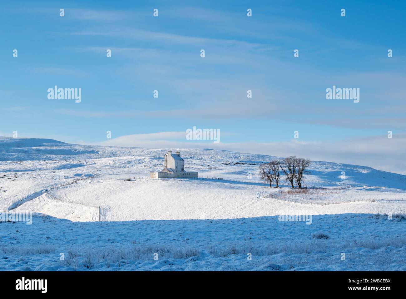 Corgarff Castle im Dezember Schnee. Aberdeenshire, Schottland Stockfoto