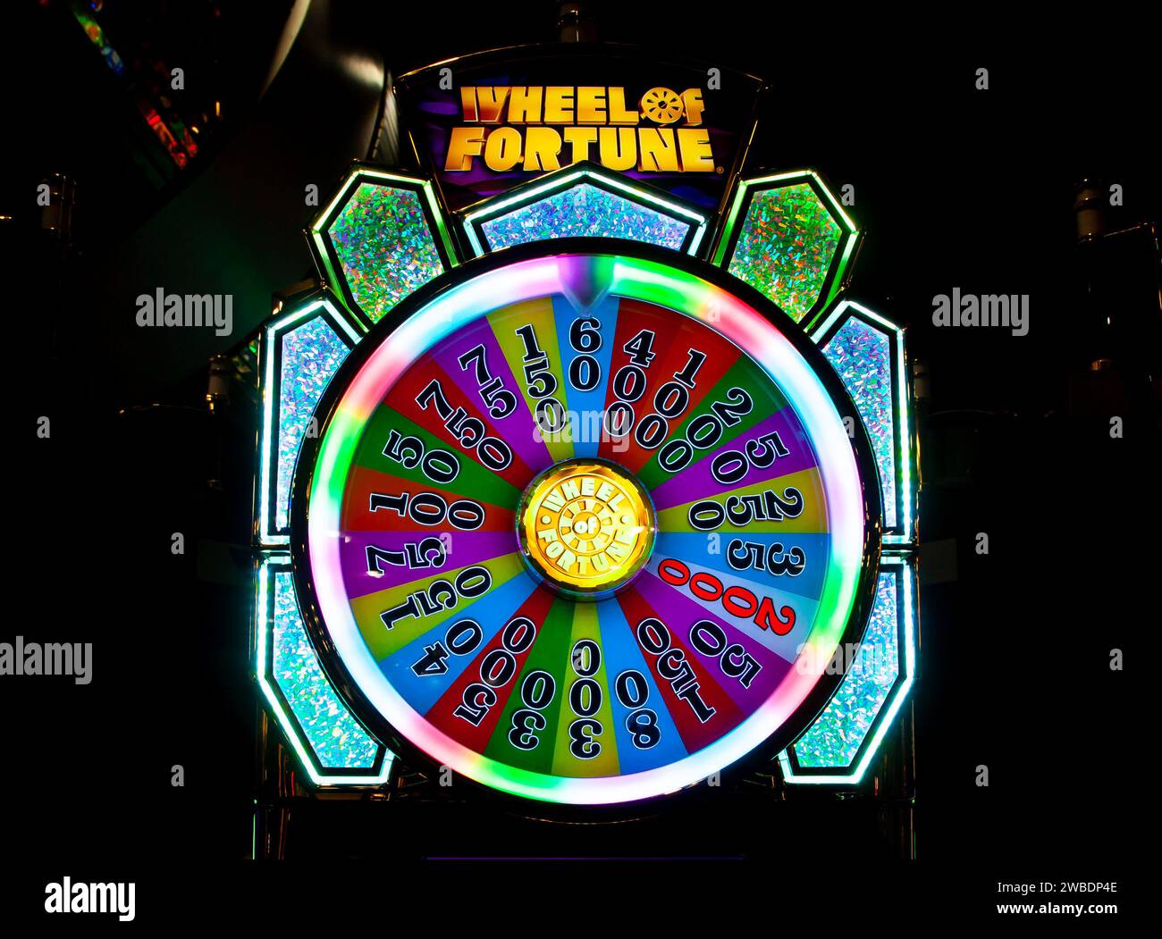 Las Vegas, Nevada, USA - 9. November 2023 - Wheel of Fortune Spielautomat im Casino Stockfoto