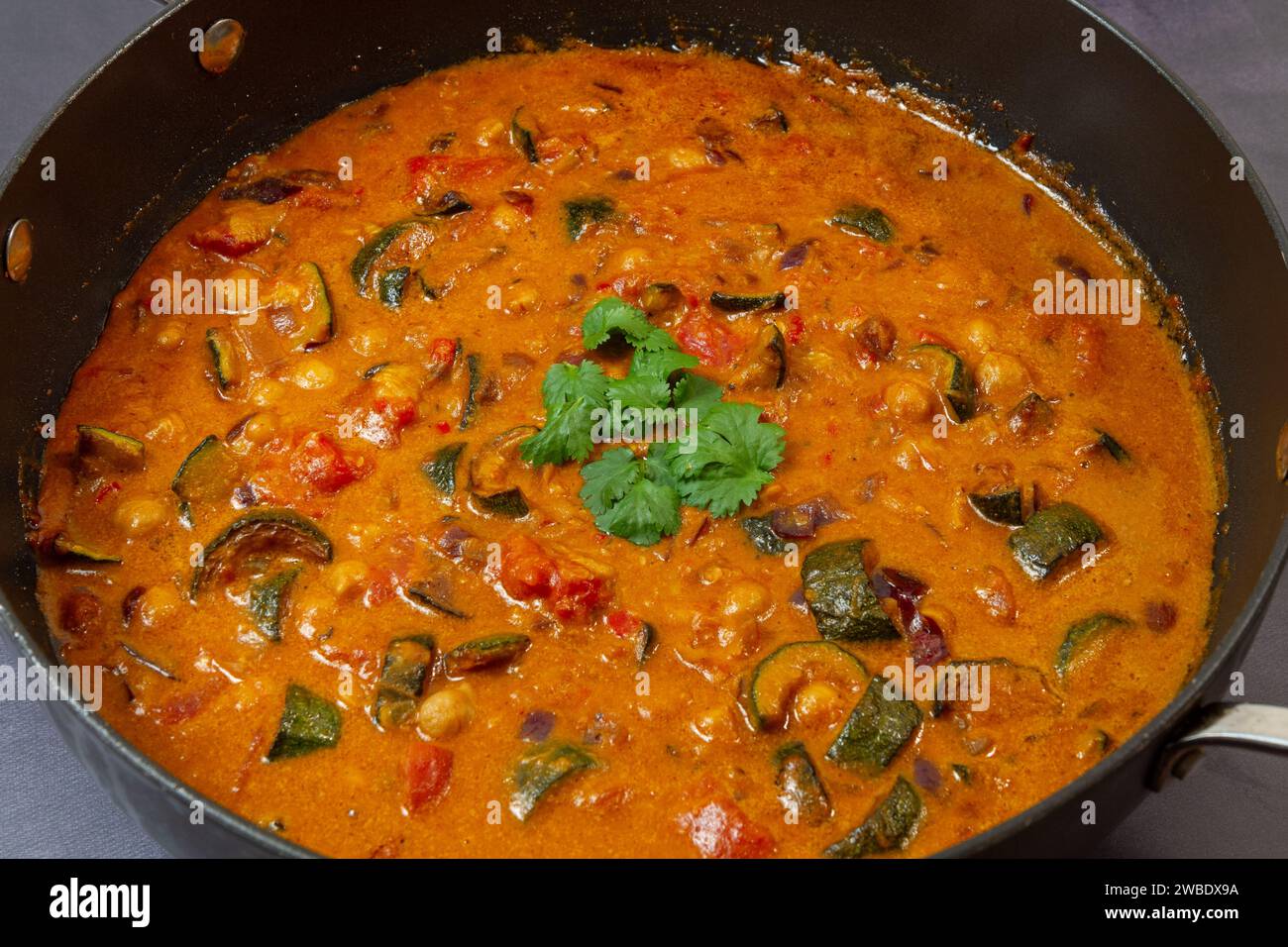 Zucchini-Curry Stockfoto
