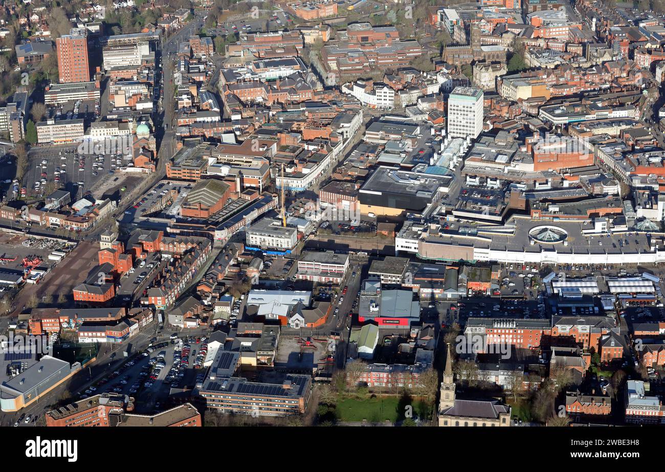 Aus der Vogelperspektive auf das Stadtzentrum von Wolverhampton aus dem Süden im Norden, Großbritannien Stockfoto