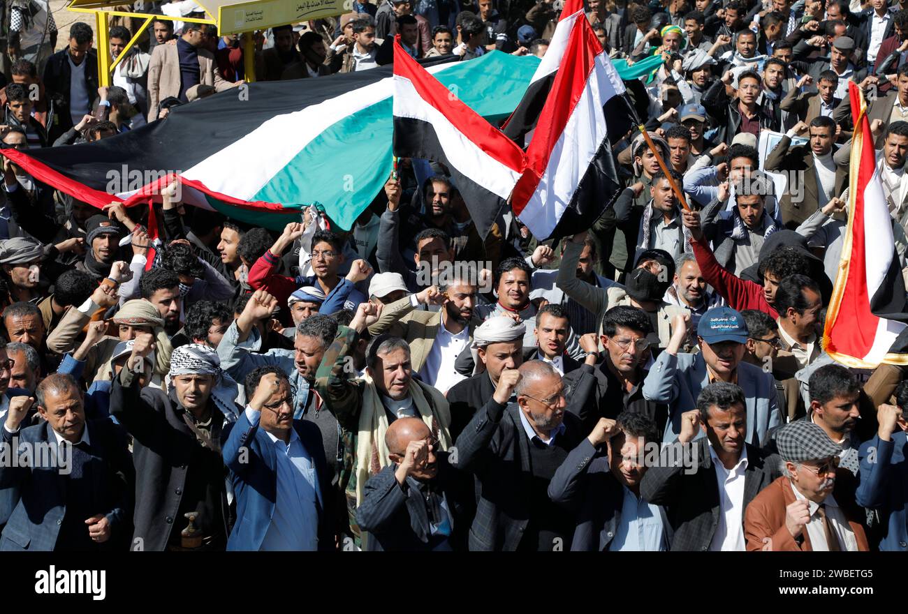 Sanaa, Sanaa, Jemen. Januar 2024. Demonstranten Nehmen An Einer ...