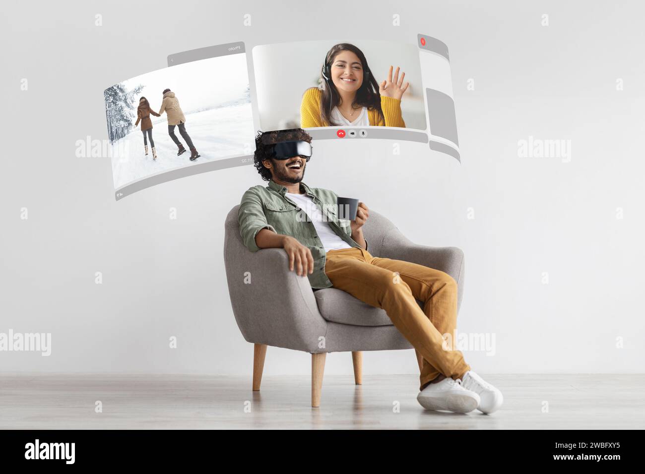 Der junge arabische Mann lässt sich von zu Hause aus mit VR-Technologie angereicherte Videogespräche führen, indem er mit seiner liebenden Frau über einen digitalen Bildschirm spricht Stockfoto
