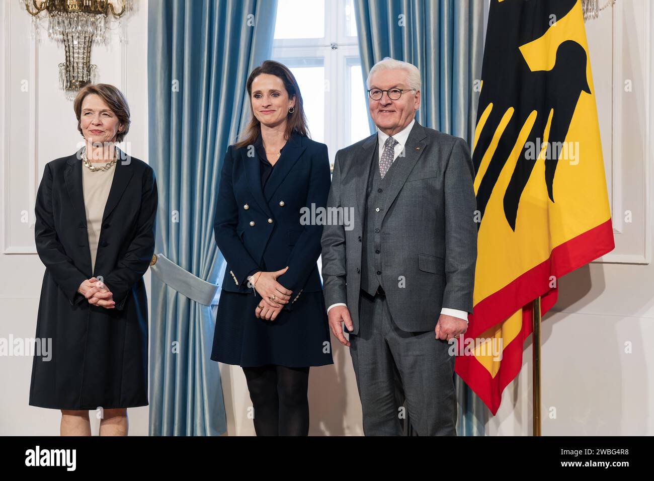 09.01.2024,Berlin,Schloss Bellevue,Neujahrsempfang des Bundespräsidenten Frank-Walter-Steinmeier für Repräsentanten des öffentlichen Lebens und rund 60 engagierte Bürgerinnen und Bürger aus allen Bundesländern.Foto:BP Frank-Walter Steinmeier,Elke Büdenbender,Verena Pausder *** 09 01 2024,Berlin,Schloss Bellevue,Neujahrsempfang von Bundespräsident Frank Walter Steinmeier für Vertreter der öffentliches Leben und rund 60 engagierte Bürger aus allen bundesländern Foto BP Frank Walter Steinmeier, Elke Büdenbender, Verena Pausder Stockfoto