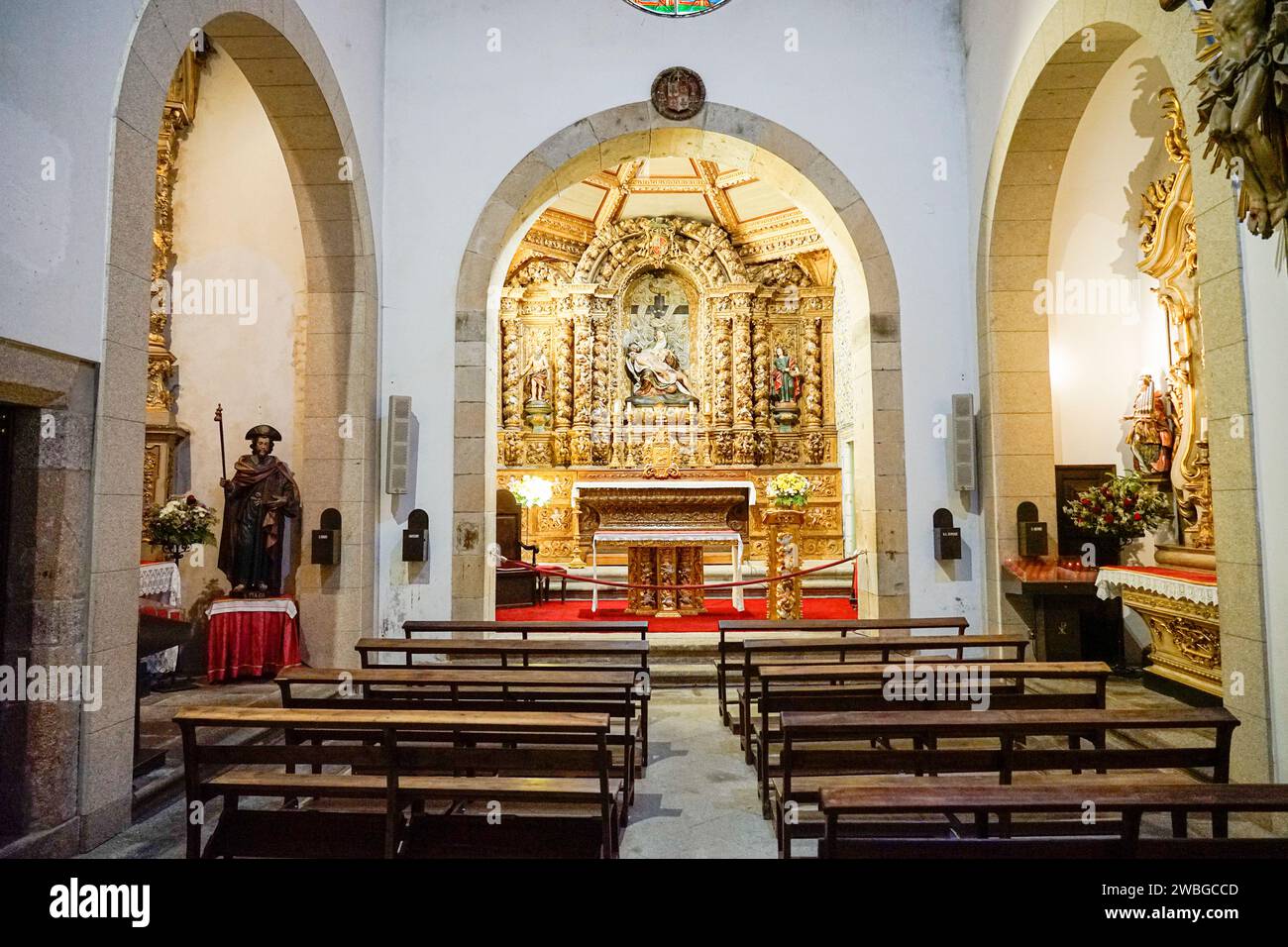 Kirchenanlage in der Stadt Braga in Bezug auf das Wahlrecht der Erzbischöfe. Braga-Minho-portugal.1-1-2024 Stockfoto
