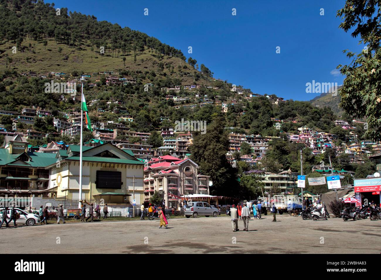 Kleine Stadt, Mega Festival, Dussehra Festivals, Dhalpur Ground, Kullu, Himachal Pradesh, Indien, Asien Stockfoto