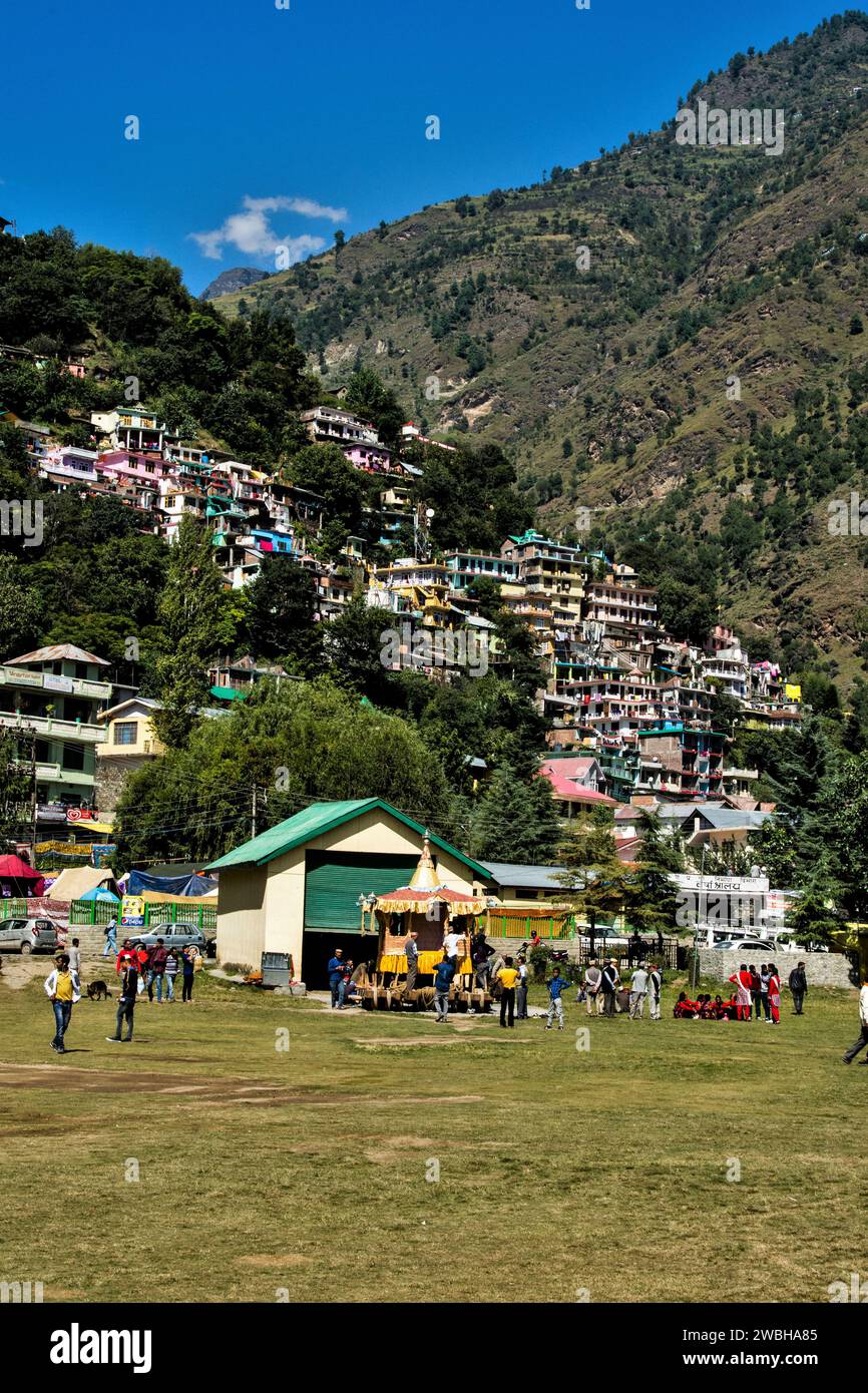 Kleine Stadt, Mega Festival, Dussehra Festivals, Dhalpur Ground, Kullu, Himachal Pradesh, Indien, Asien Stockfoto