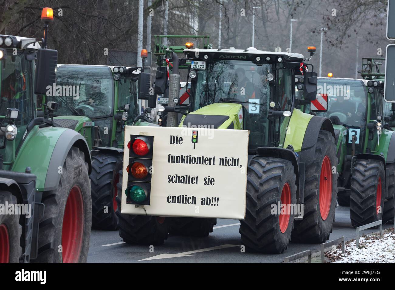Niedersachsen, Bauernproteste in Hannover, Großdemonstration in der Landeshauptstadt , Trecker
