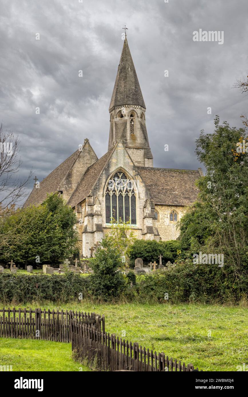 Die Kirche der Verkündigung, römisch-katholische Kirche aus dem 19. Jahrhundert, St. Mary's Hill, Inchbrook, Stroud, Gloucestershire, Vereinigtes Königreich Stockfoto