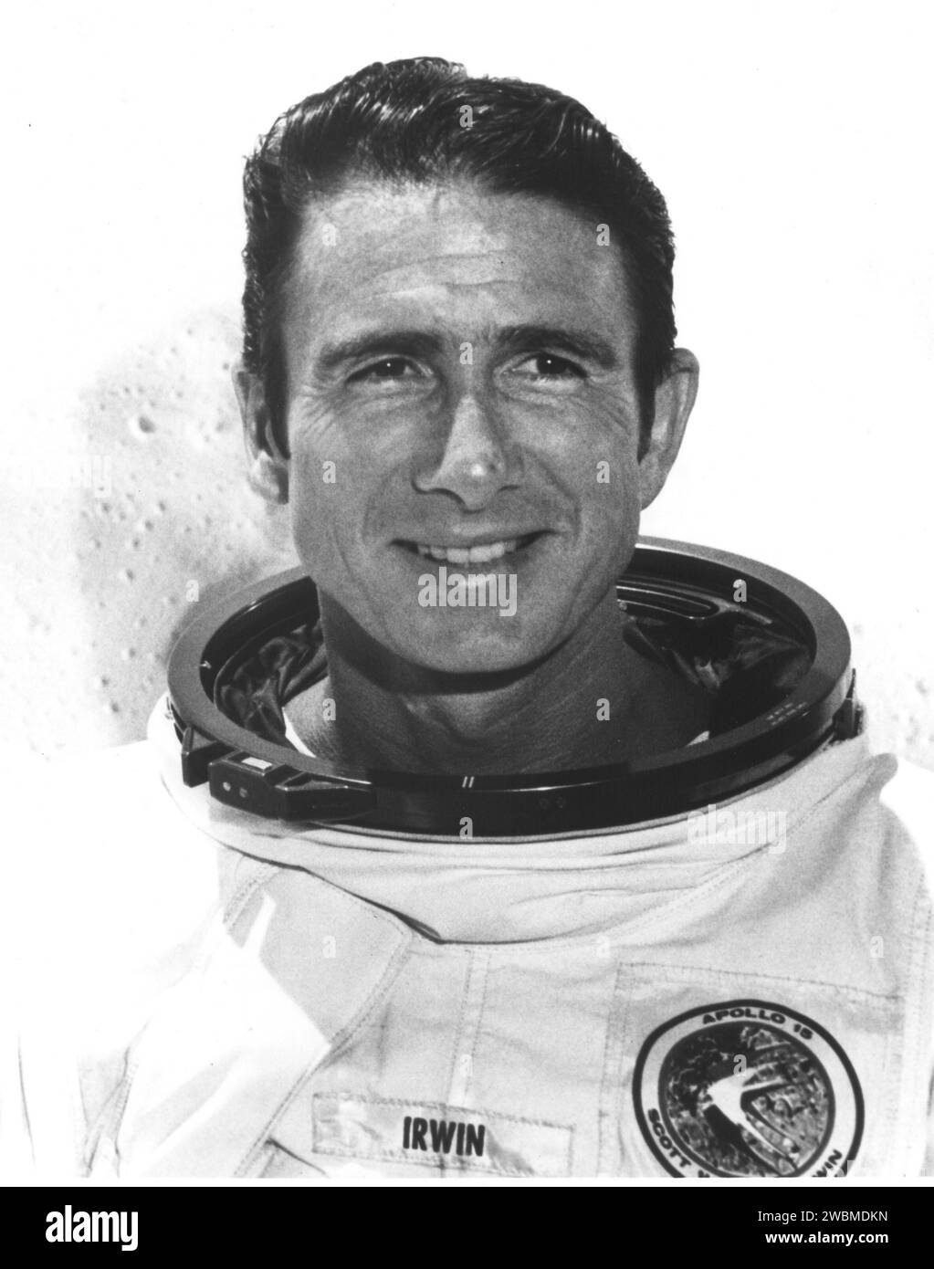 Die Besatzung der Apollo 15, darunter der Pilot James B. Irwin, David R. Scott und Alfred N. Worden, war für eine Mondmission vorgesehen, die frühestens am 26. Juli 1971 begann, um die Hadley-Apennin-Region zu durchqueren und Orbitalexperimente durchzuführen. Stockfoto