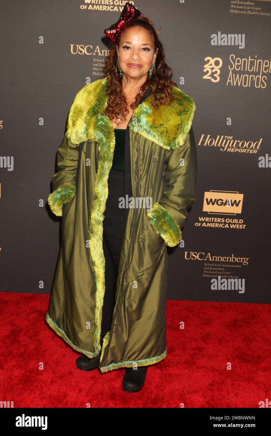 2023 Sentinel Awards im Writer's Guild of America Theater am 6. Dezember 2023 in Beverly Hills, KALIFORNIEN mit Debbie Allen Where: Beverly Hills, Kalifornien, USA Wann: 06 Dez 2023 Credit: Nicky Nelson/WENN Stockfoto