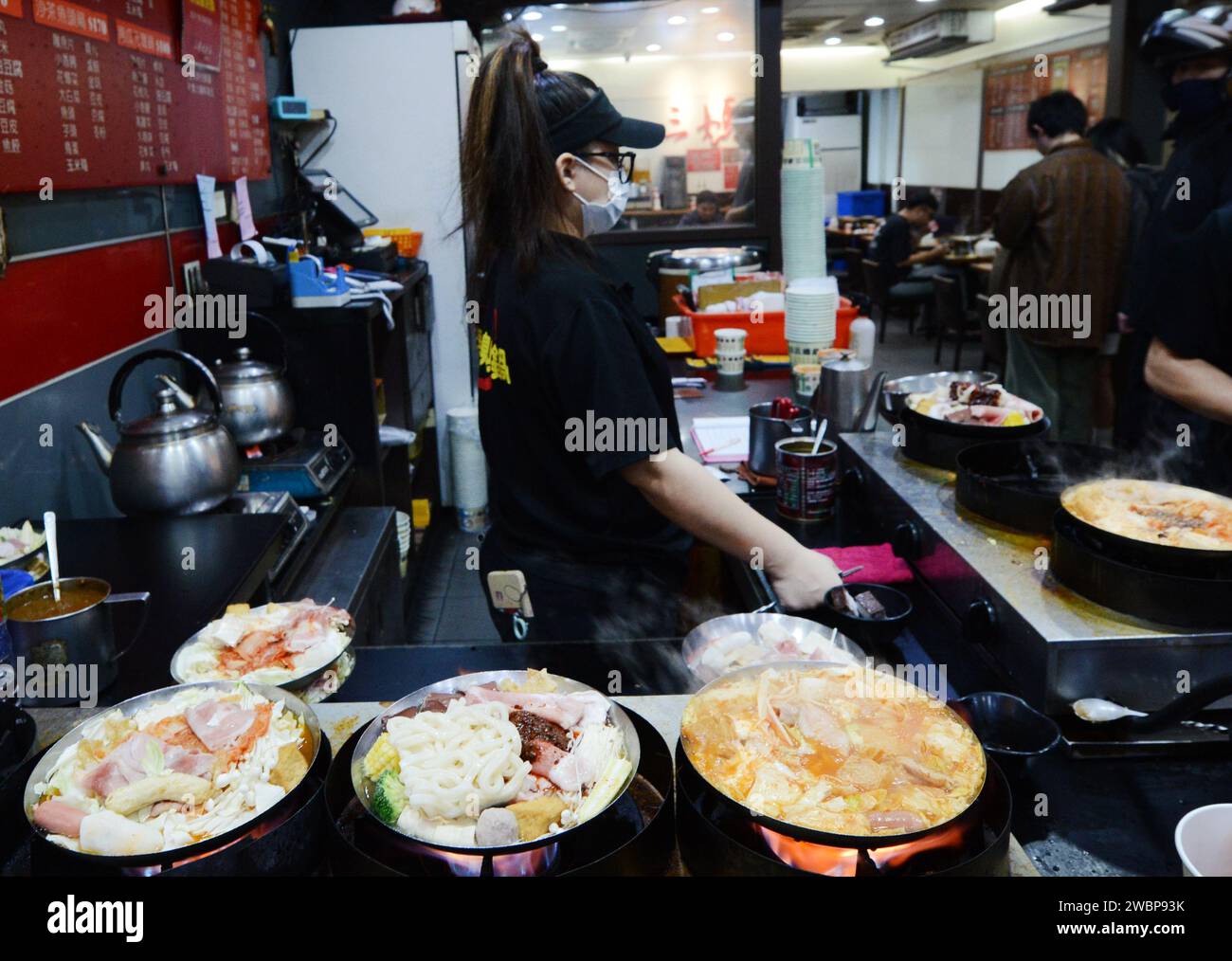 Taiwanesisches Restaurant im Einkaufsviertel Ximending in Taipei, Taiwan. Stockfoto