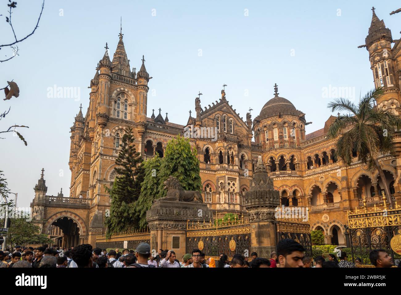 Mumbai, Maharashtra, Indien, Chhatrapati Shivaji Terminus (Chhatrapati Shivaji Maharaj Terminus), ehemals Victoria Terminus, nur redaktionell. Stockfoto