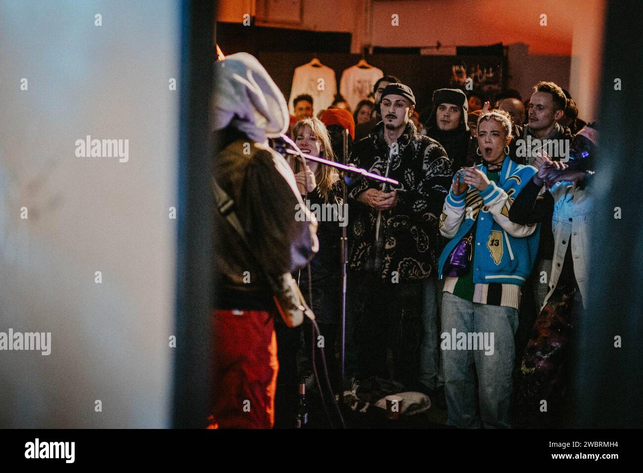 Zuschauer sehen Leistung Stockfoto