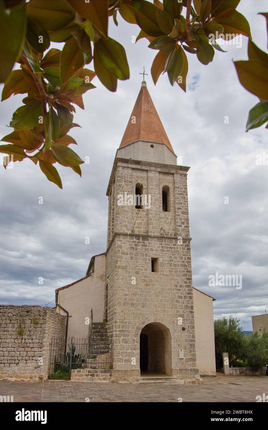 Kirche der Mutter Gottes der Gesundheit (Majka Božja od Zdravlja) in Krk Stadt, Kroatien Stockfoto