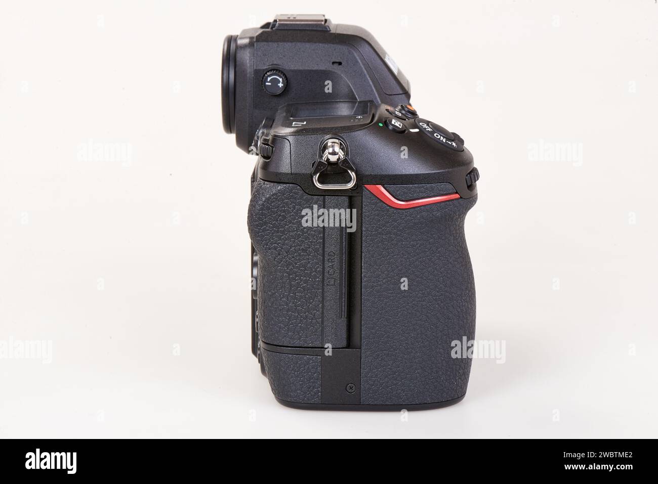 Brüssel, Belgien - 12. Januar 2024; Illustratives redaktionelles Bild einer Nikon Body Z8-Serie im Vollformat Stockfoto