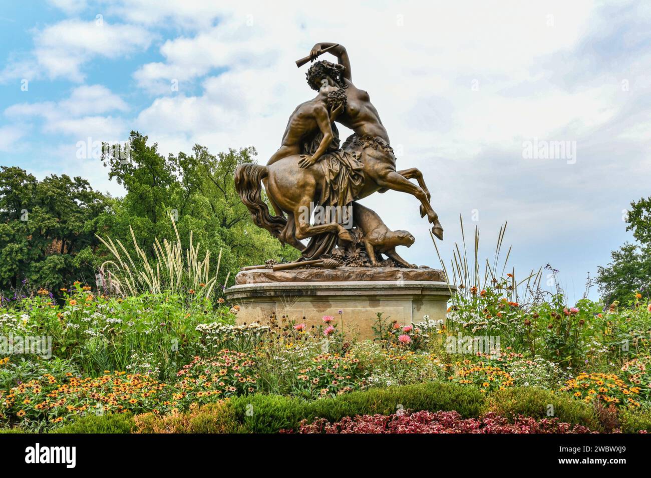 Lyon, Frankreich - 18. August 2022: Garden tete d or (Parc de la Tete d’Or) in Lyon, Frankreich. Der Garten wurde von Gold Head nach tresor benannt. Park des goldenen Kopfes in Stockfoto