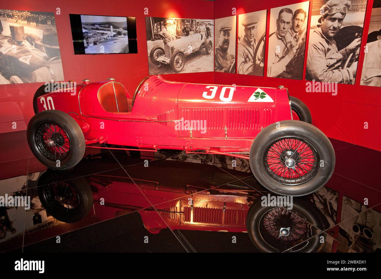 Rennwagen Alfa Romeo P2 (Italien 1930), Museo Nazionale dell'Automobile (MAUTO), Nationalmuseum (seit 1933), Turin, Piemont, Italien Stockfoto