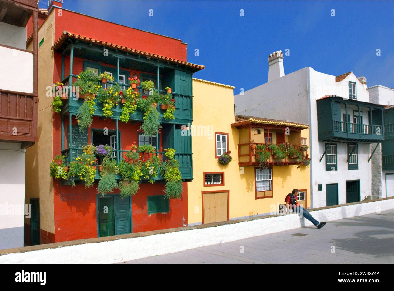 Häuser an der Strandpromenade von Santa Cruz de la Palma, La Palma, Kanarischen Inseln, Spanien, Europa Stockfoto