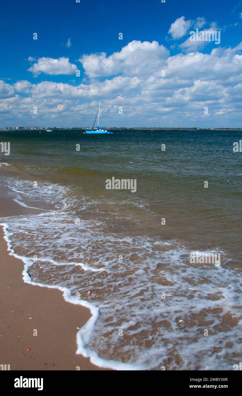 Strand in Riis Landing, Gateway National Recreation Area, New York Stockfoto