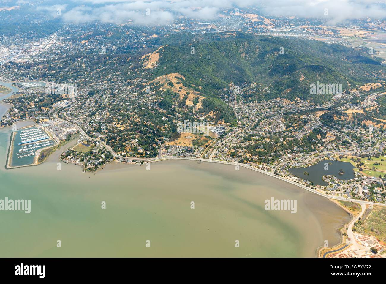 Aus der Vogelperspektive auf die Stadt San Rafael und die Bucht von San Francisco Stockfoto