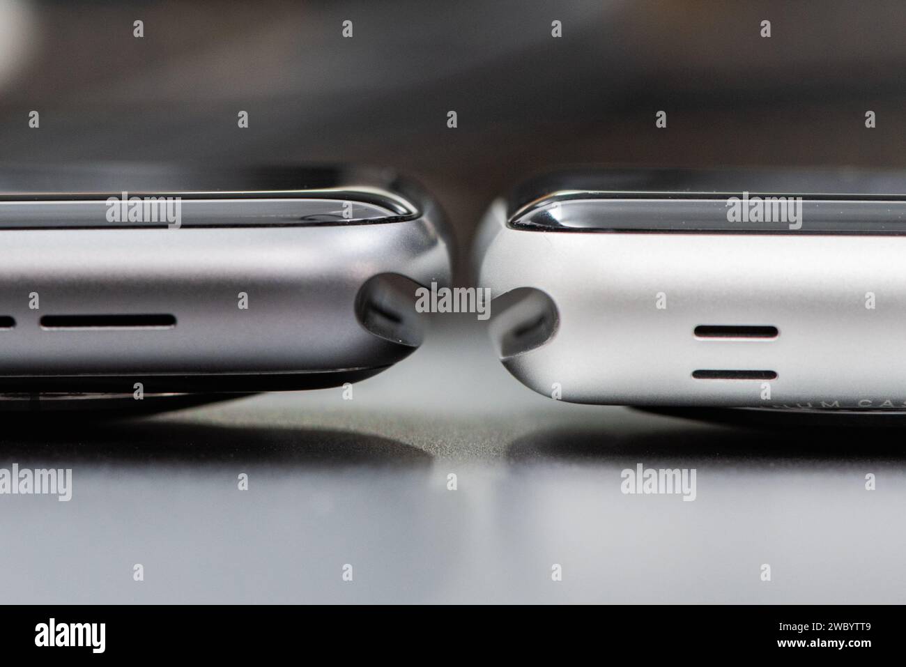 HCMC, VN - November 2023. Apple Watch Edition Serie 3 für redaktionelle Zwecke Stockfoto