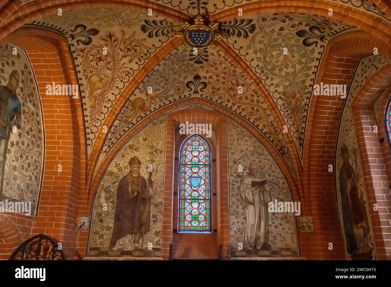 Wandmalerei in der Bülow-Kapelle des Doberaner Münster in Bad Doberan, Mecklenburg--Vorpommern, Deutschland | die bemalte Wand und Decke der von Stockfoto