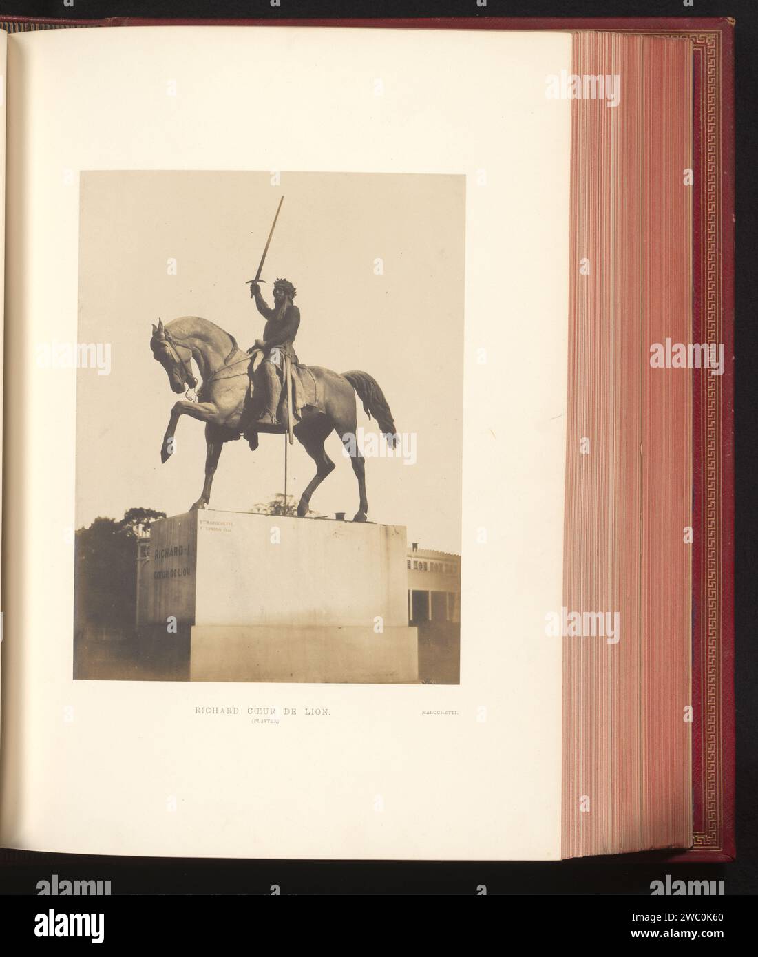 Reiterstatue von Richard I. Leeuwenhart von Carlo Marochetti auf der Großen Ausstellung der Werke der Industrie aller Nationen von 1851 in London, C.M. Ferrier & F. von Martens (zugeschrieben), 1851 Fotografie London fotografische Unterstützung gesalzener Papierdruck Reiterstatue London Stockfoto