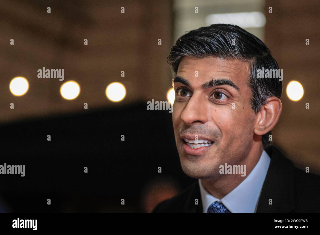 Rishi Sunak, britischer Premierminister bei einer Downing Street Außenveranstaltung, London, Großbritannien Stockfoto