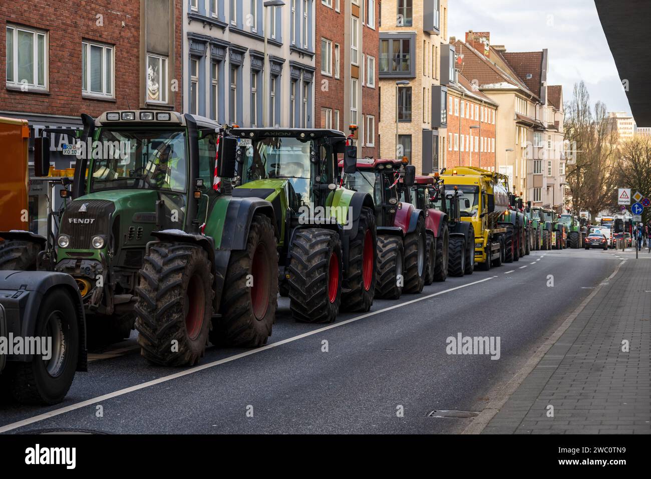 Kiel, 12.01.2023 Protestaktion der Bauern gegen die Streichung von Subventionen der Ampelregierung im Agrarbereich mit einer Traktoren-Demo Stockfoto
