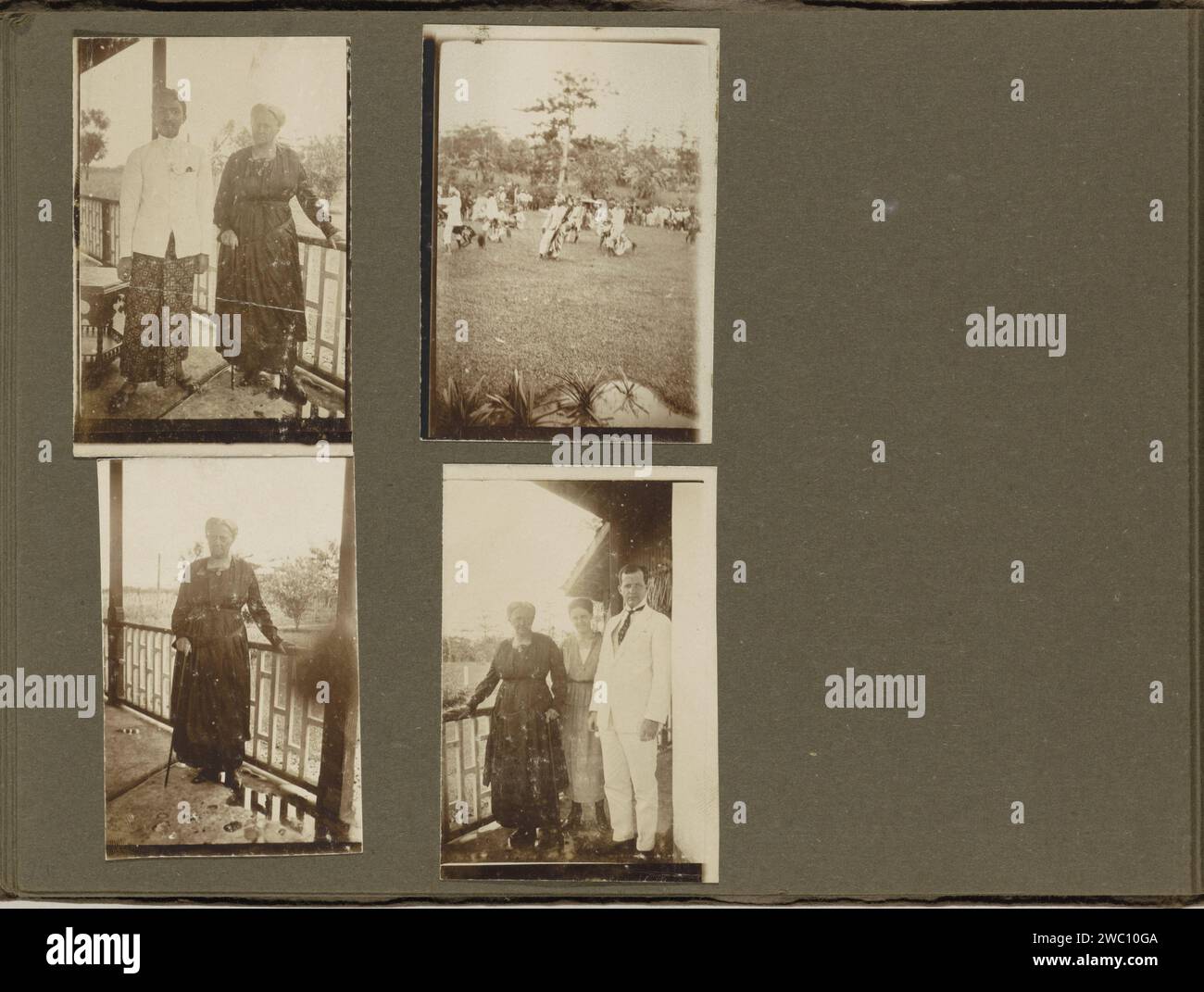 Leprozen Colony Danaradja: Old Woman and Dance Group, Anonym, 1922 Fotoalbum Magazin mit vier Fotos: Oben links eine alte Frau, die sich auf einen Stock stützt und auf einer Veranda posiert, unten links dieselbe Frau. Unten rechts posiert diese Frau zusammen mit einem Mann und einer Frau auf derselben Veranda. Es könnte das Haus des ärztlichen Direktors der Leprozenkolonie Danaradja sein. Oben rechts eine Gruppe von Menschen auf einem Rasen, möglicherweise während einer Tanzversion. Teil des Fotoalbums Leprozen Colony Danaradja und Familienaufnahmen. Ostkarton. Fotografische Stützleprosie. Anonyme Geschichte Stockfoto