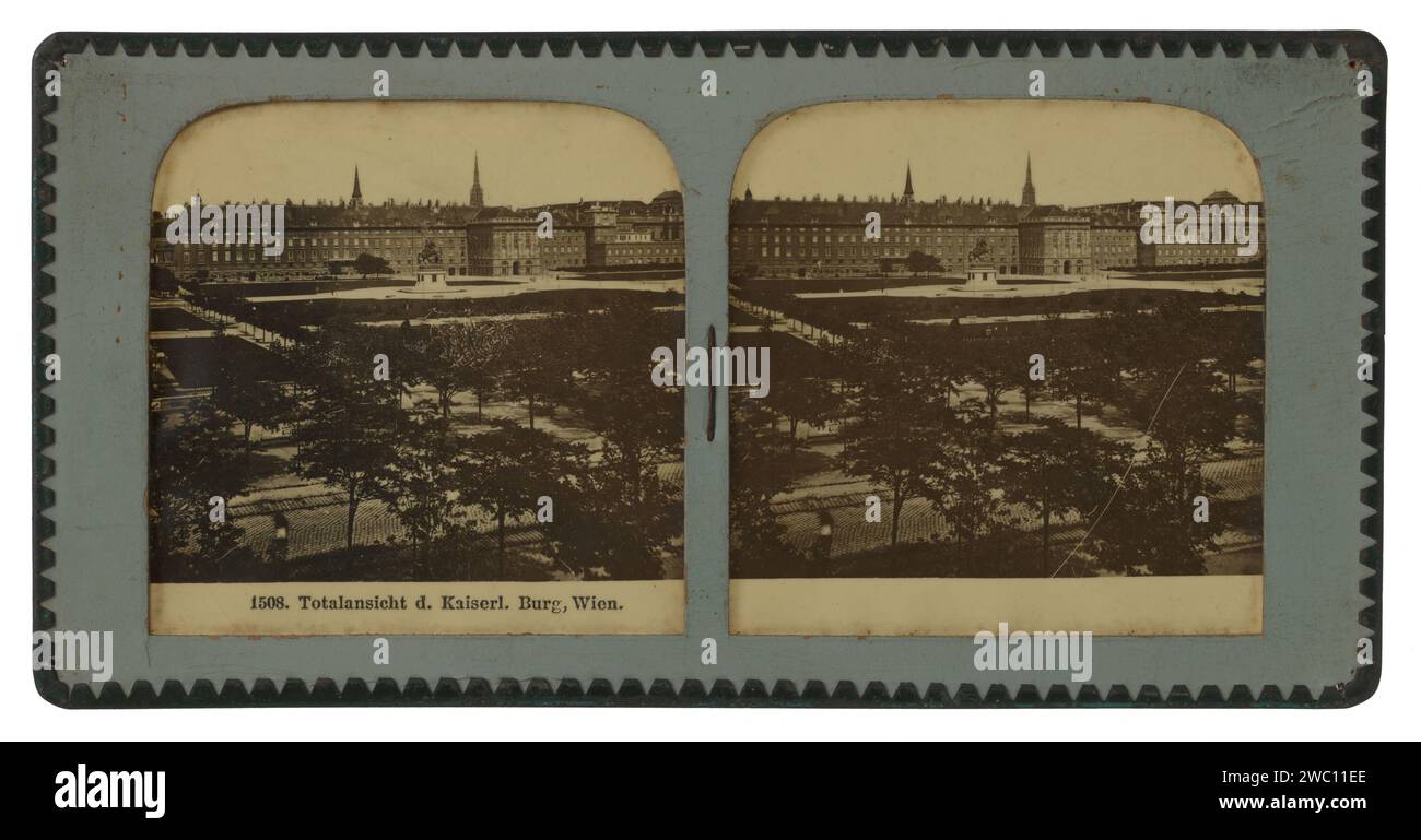 Blick auf den linken Flügel der Hofburg in Wien, anonym, 1900 - 1940 Stereogramm Wiener Karton. Schloss Hofburg mit Metallgelatine und Silberdruck Stockfoto