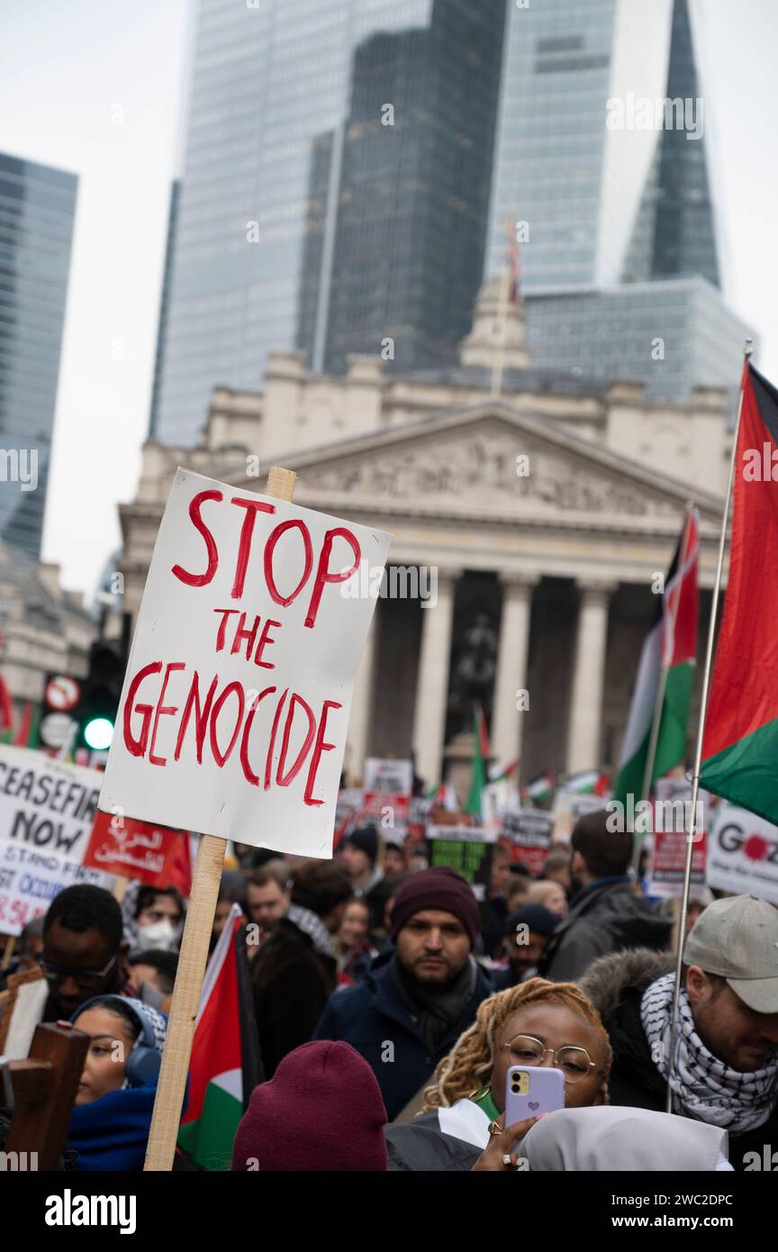 Januar 2024. Hunderttausende Demonstranten versammeln sich bei Bank in London als Teil einer globalen Demonstration zur Unterstützung von Palest Stockfoto