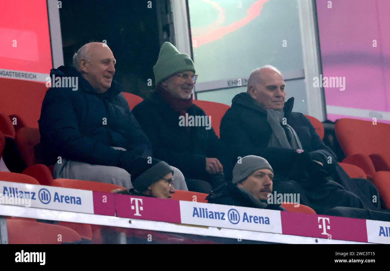 Dieter Hoeness , Karl-Heinz Rummenigge, Uli Hoeness FC Bayern MŸnchen - TSG Hoffenheim in der MŸnchner Allianz Arena 12.1.2024 Fussball 1 . Bundesliga Saison 2023 / 2024 © diebilderwelt / Alamy Stock Stockfoto