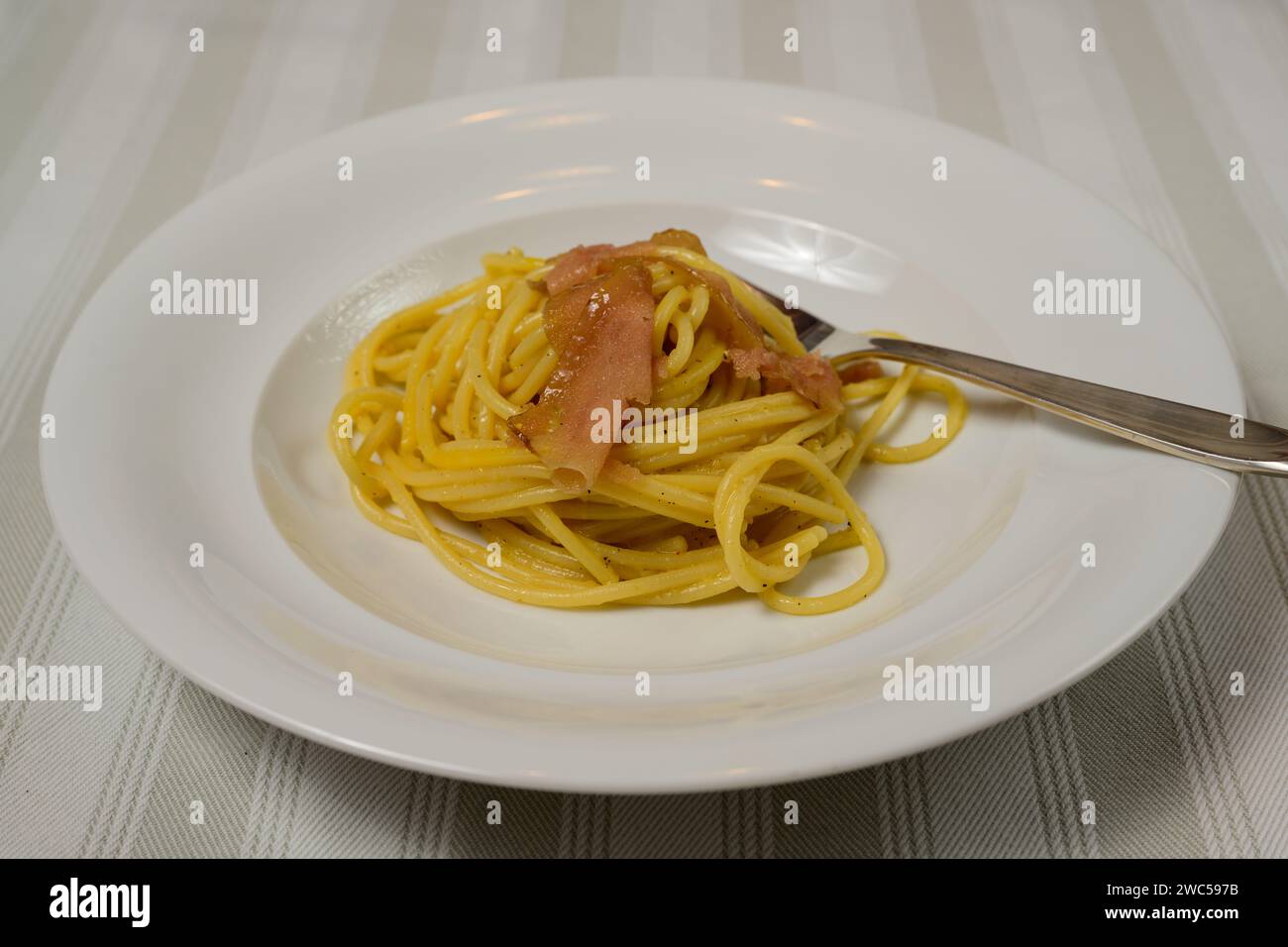 Spaghetti alla bottarga -Fotos und -Bildmaterial in hoher Auflösung – Alamy