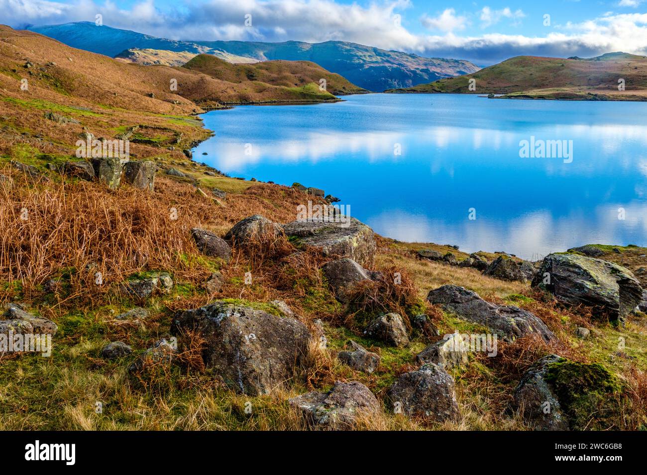 Easedale Tarn im Lake District National Park, Cumbria, Großbritannien Stockfoto
