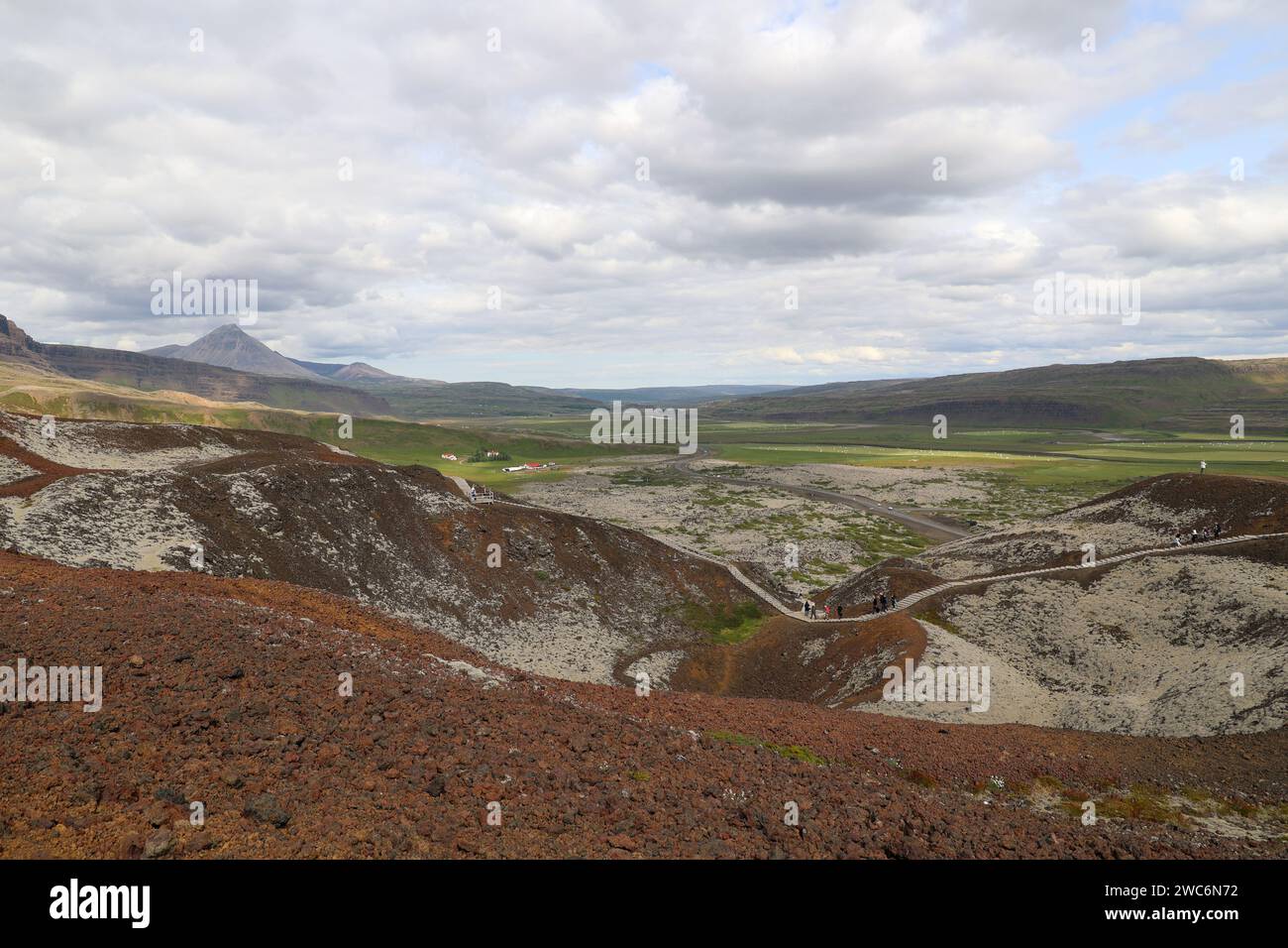 Der erloschene Vulkankrater Grabrok-Island Stockfoto