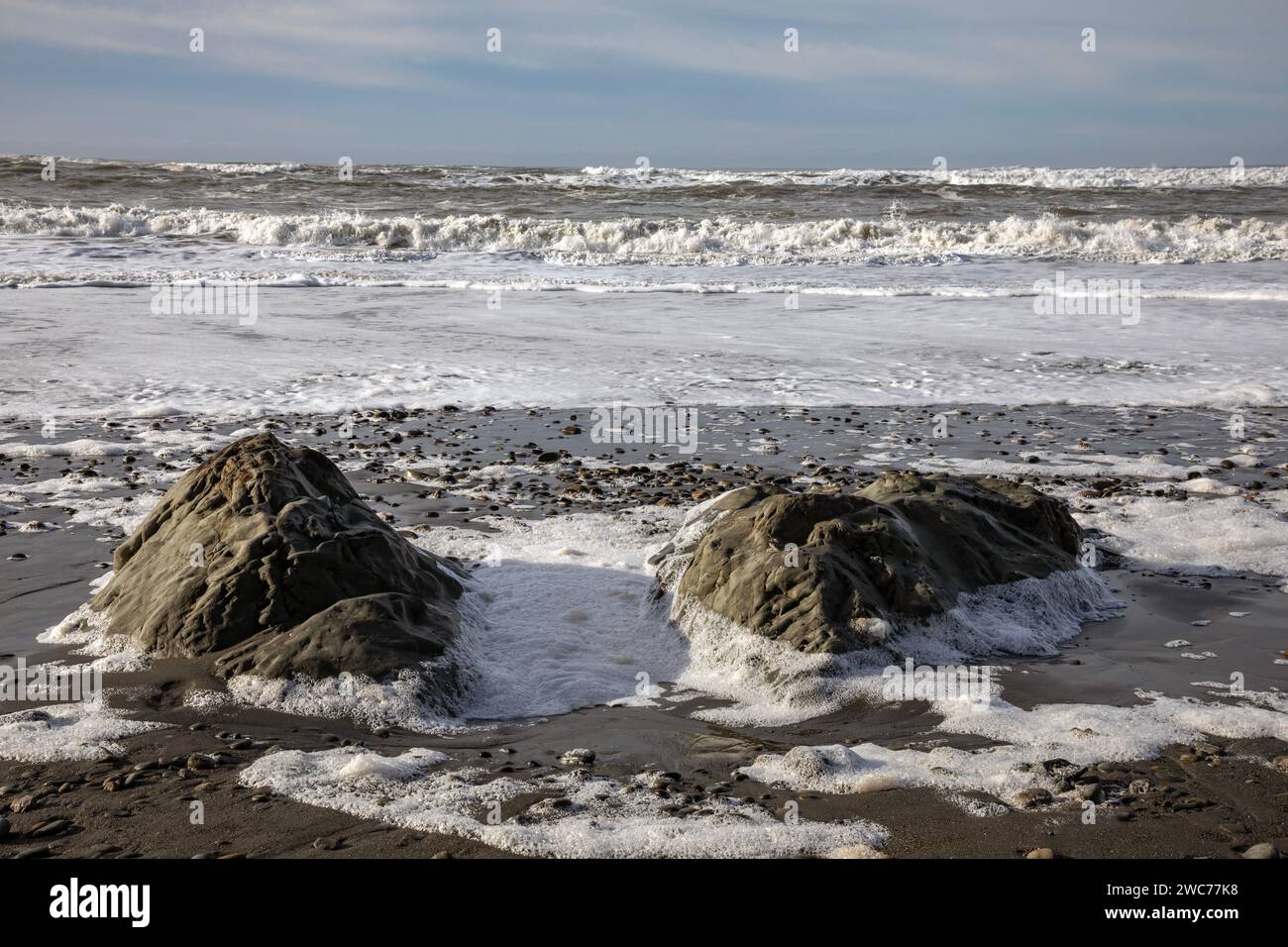 WA25002-00...WASHNGTON - Flut am Ruby Beach an der Pazifikküste im Olympic National Park. Stockfoto