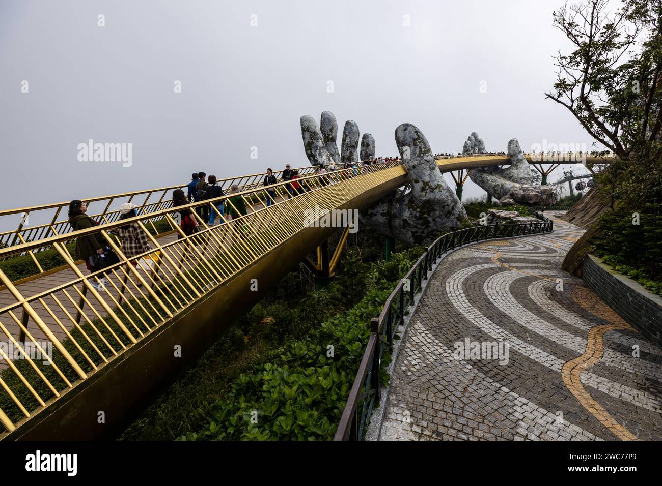 Die Goldene Brücke von da Nang in den Ba Na Hills von Vietnam Stockfoto